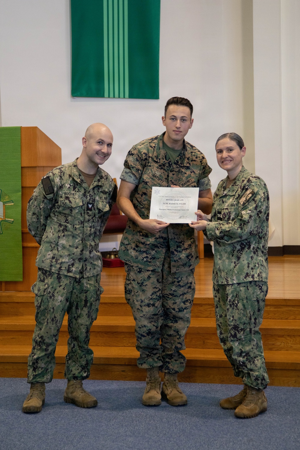 NMRTU Iwakuni EMT Course Graduation