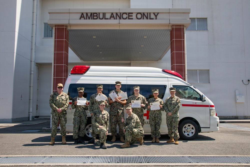 NMRTU Iwakuni EMT Course Graduation