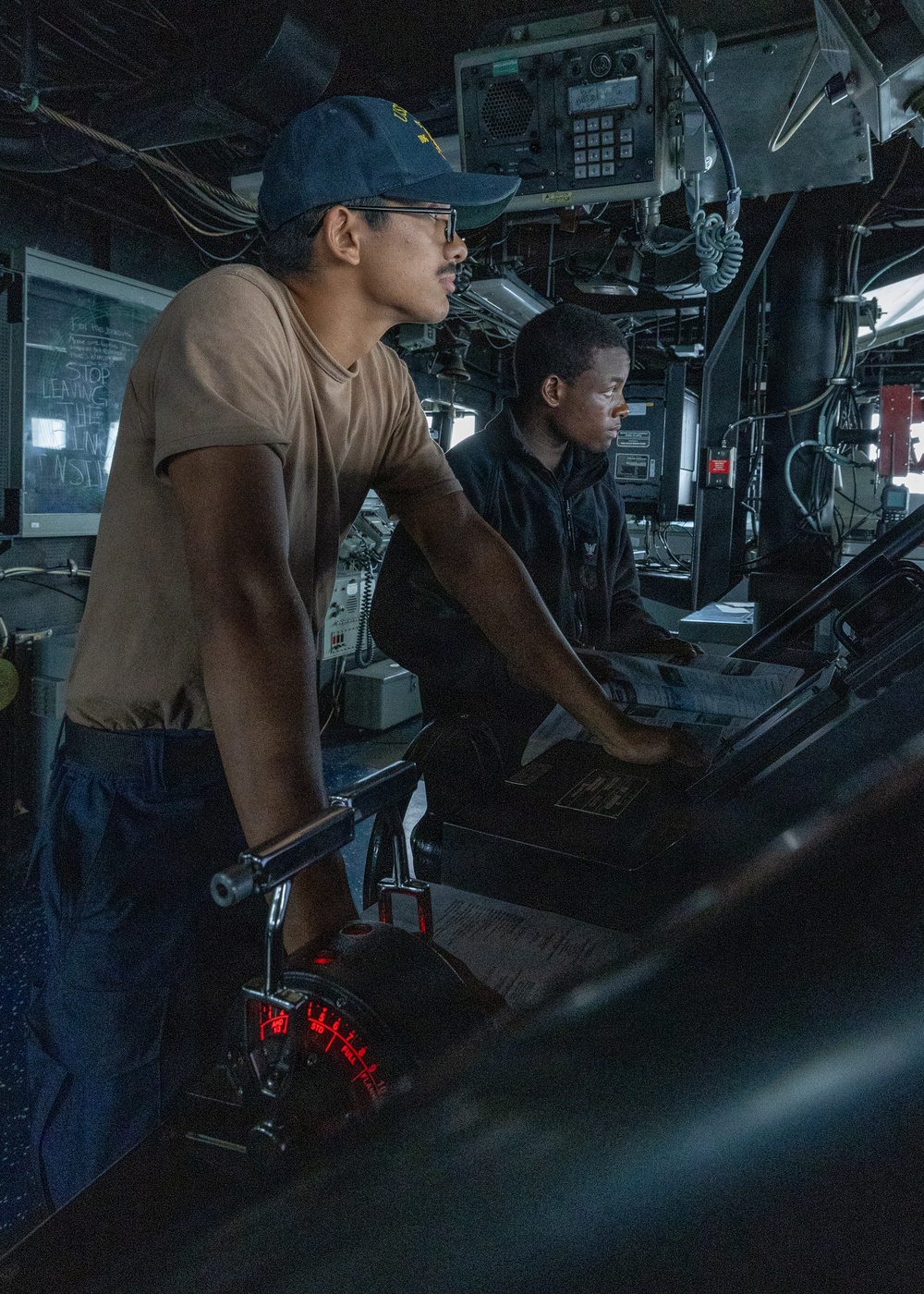 Bridge Operations Aboard USS Ross (DDG 71)