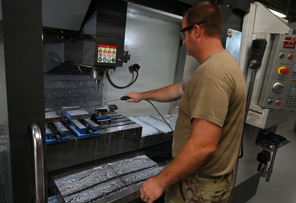Dover reservists invent faster engine fix