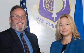 Hanscom AFB civilian awarded commendation for valor