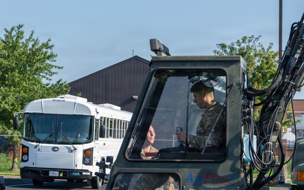 126 ARW Hosts Deicer Training