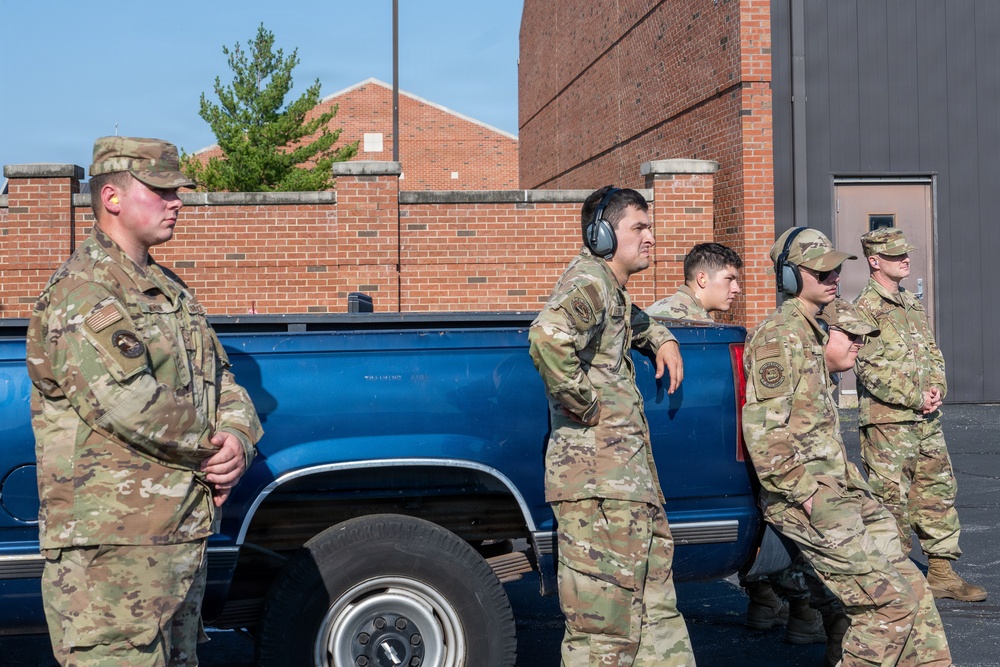 126 ARW Hosts Deicer Training