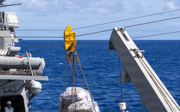 USS Mustin conducts replenishment-at-sea with USNS Alan Shepard