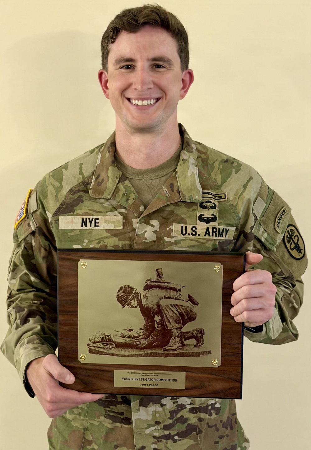 MHS recognizes Walter Reed young investigator for research on bleed control, warfighter medical readiness