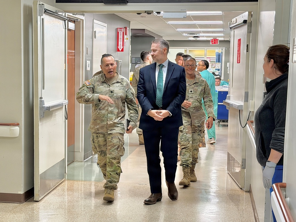 The art and science of leadership: AMEDD Civilian Corps chief shares lessons with Team BJACH