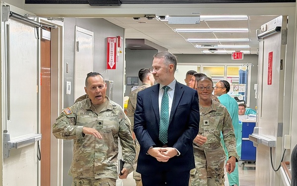 The art and science of leadership: AMEDD Civilian Corps chief shares lessons with Team BJACH