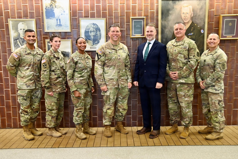 The art and science of leadership: AMEDD Civilian Corps chief shares lessons with Team BJACH