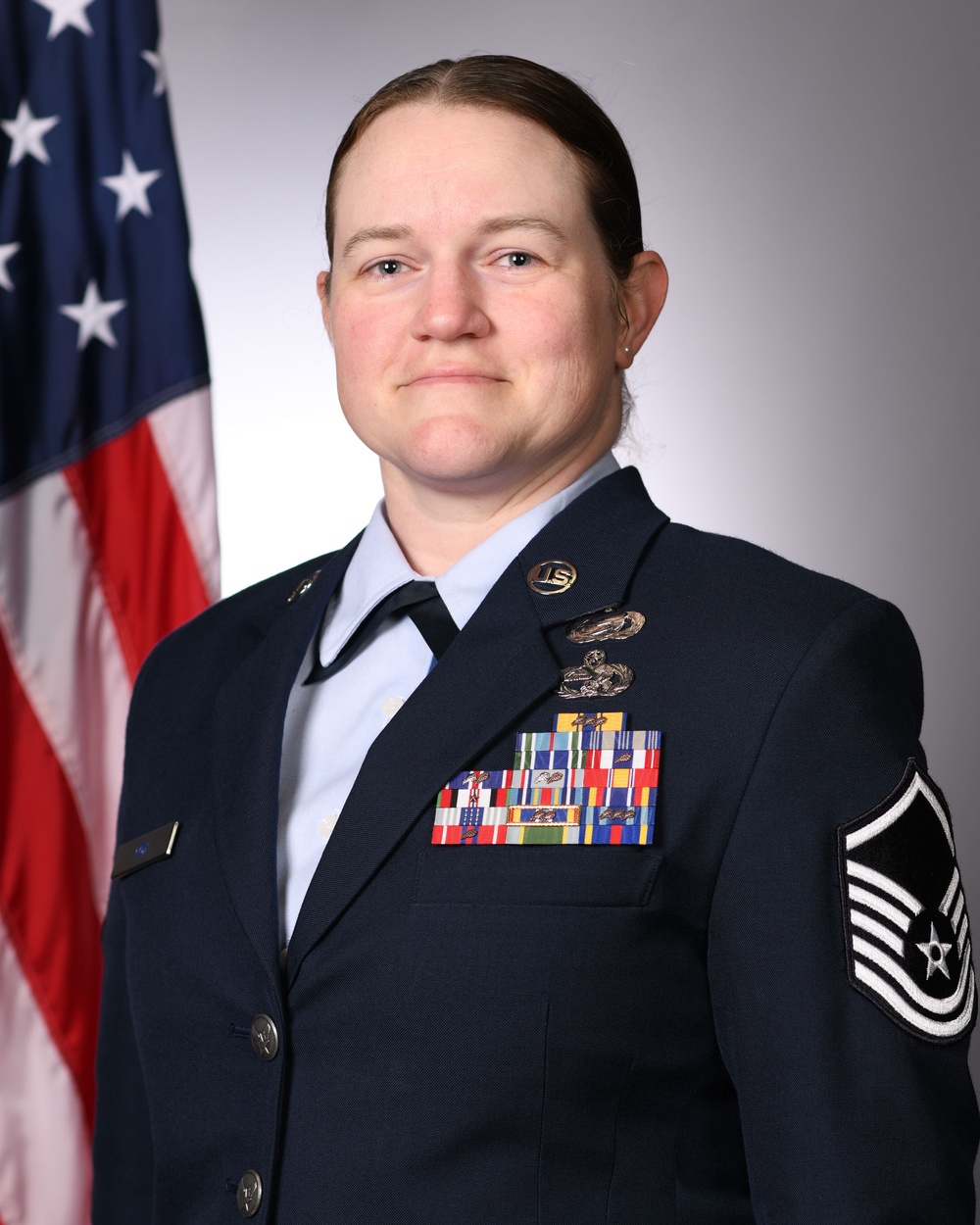 U.S. Air Force Master Sgt. Helena Cox Set to Retire From Military Service-1