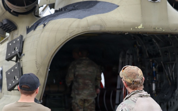 Green Berets, Alaska Army National Guard air crew perform RAPIDS infil to St. Lawrence Island during Operation Polar Dagger