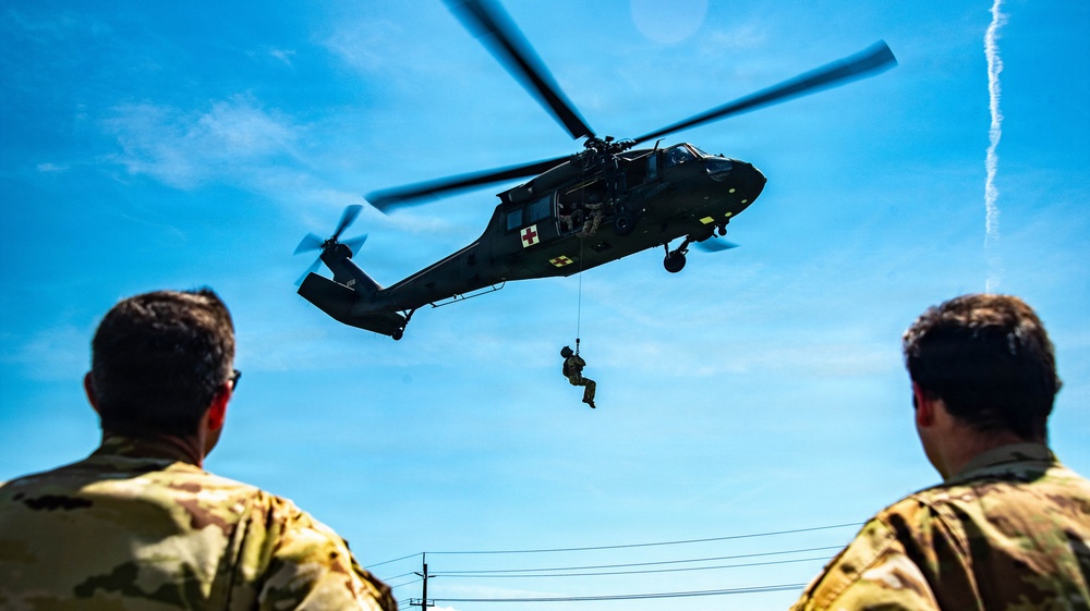 1-230th Aviation Regiment Builds Medical Readiness with Tennessee Agencies