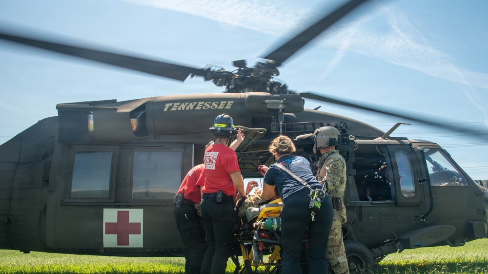 1-230th Aviation Regiment Builds Medical Readiness with Tennessee Agencies