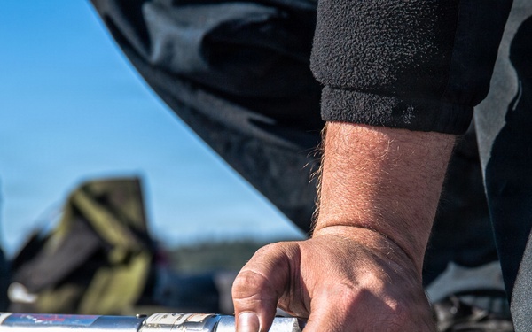 Ronald Reagan Sailors Conduct Maintenance