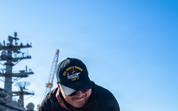 Ronald Reagan Sailors Conduct Maintenance