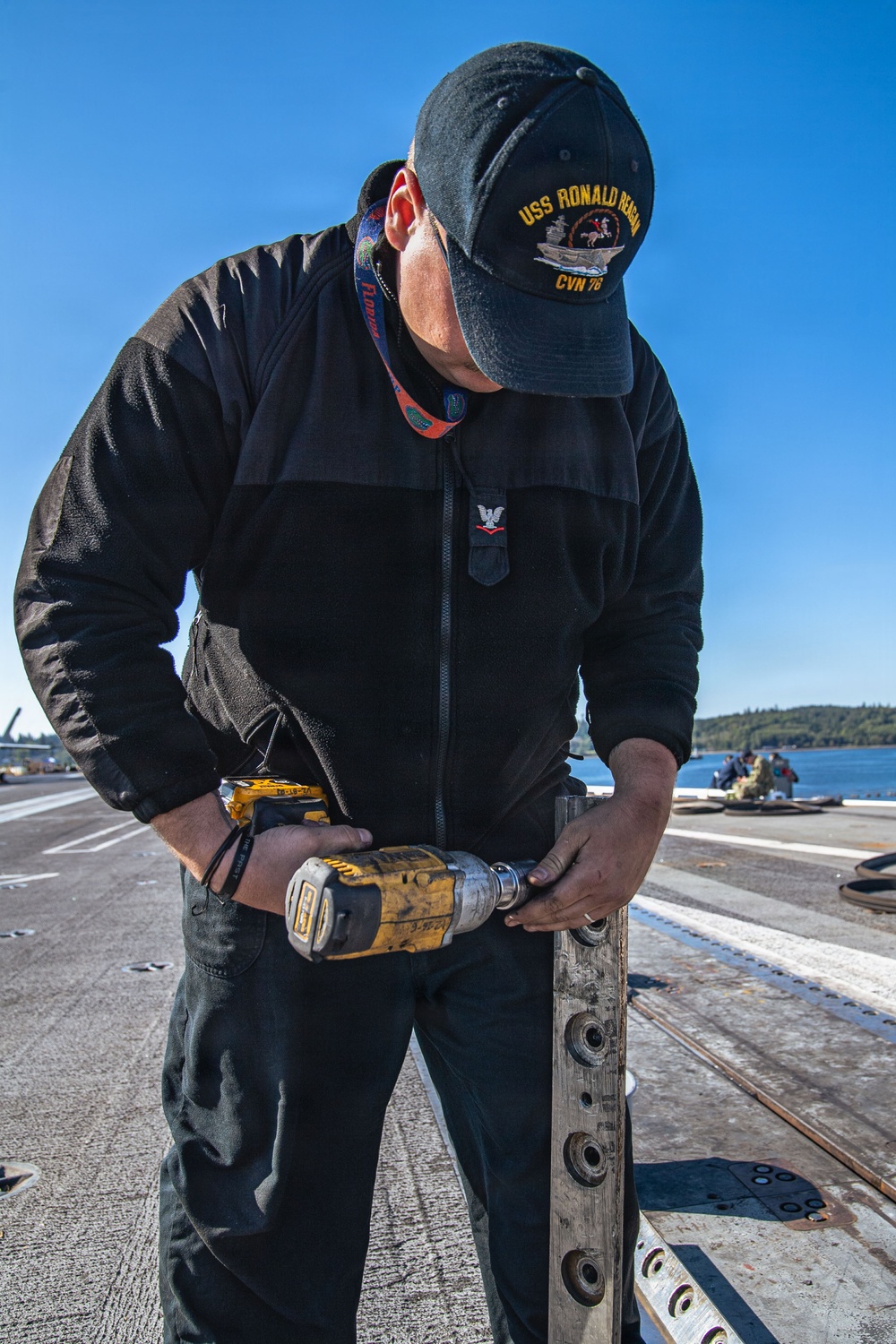 Ronald Reagan Sailors Conduct Maintenance