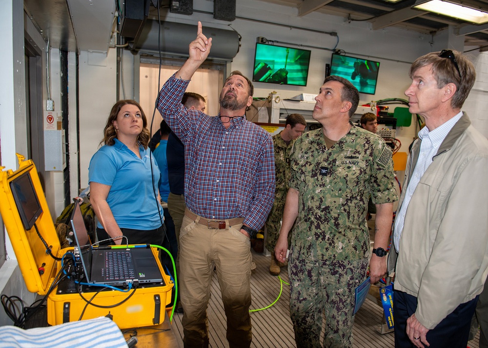 ONE TEAM, NSWC PCD brings flexibility to the future of diving
