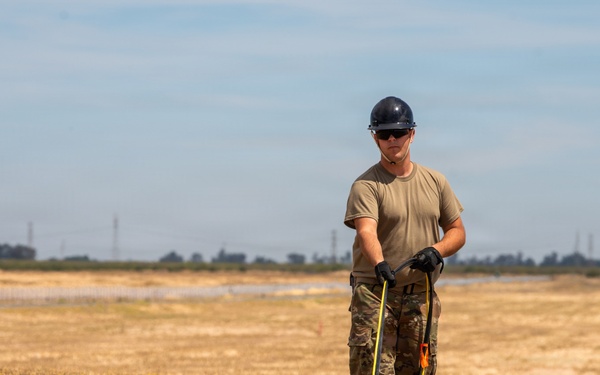 258th CAOS Airmen teardown mobile air traffic control tower