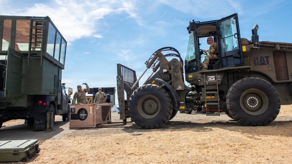 258th CAOS Airmen teardown mobile air traffic control tower