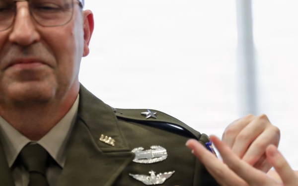 Col. Micheal Armstrong Promoted to Brigadier General at Western Kentucky University