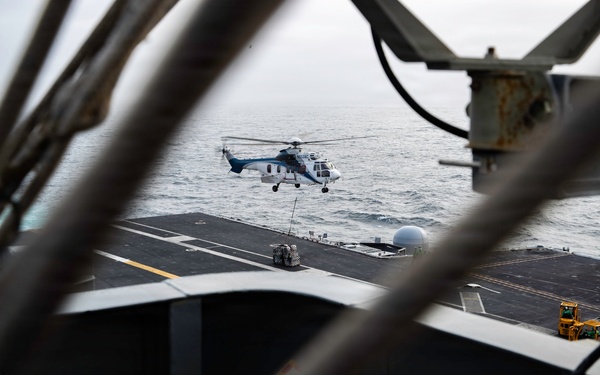 USS George Washington Conducts Replenishment at Sea
