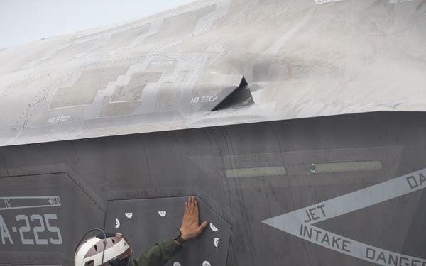 VMFA-225 conducts familiarization flight during Red Flag-Alaska