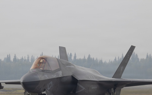 VMFA-225 conducts familiarization flight during Red Flag-Alaska
