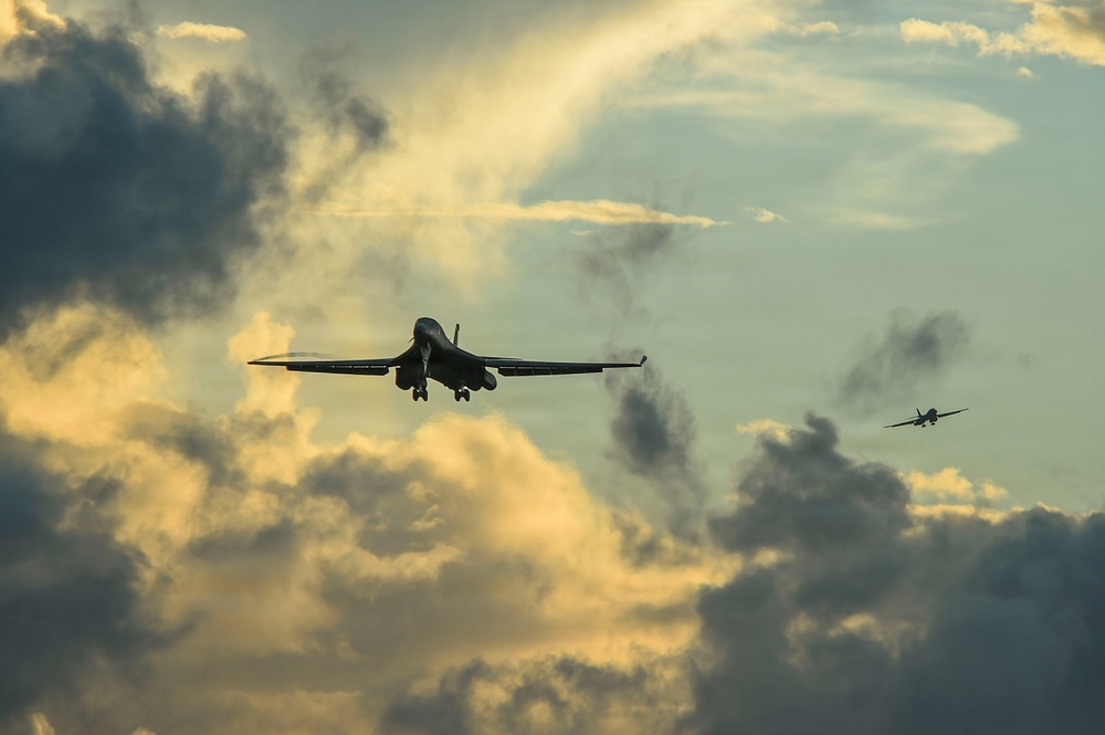 Dyess Airmen arrive in Indo-Pacific for Bomber Task Force, integrate with Koku-Jieitai, U.S. Navy