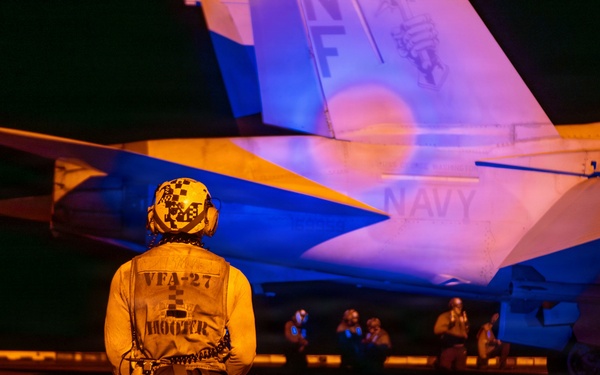 USS George Washington Conducts Flight Operations