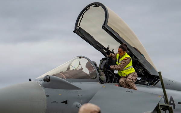 U.S. and coalition maintainers train at Red Flag 20-2