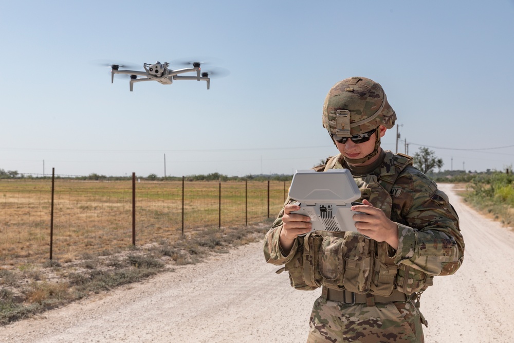 744th Engineer Company employs drones for persistent border monitoring in Del Rio