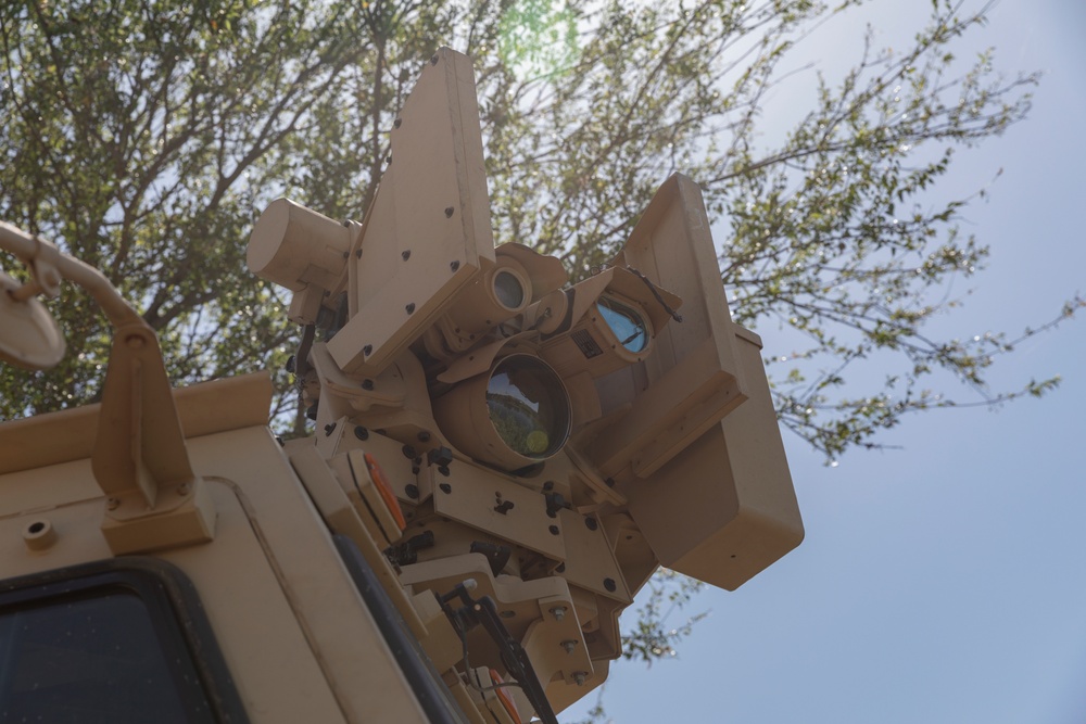 Army Reserve engineers conduct persistent monitoring with CROWS in Del Rio