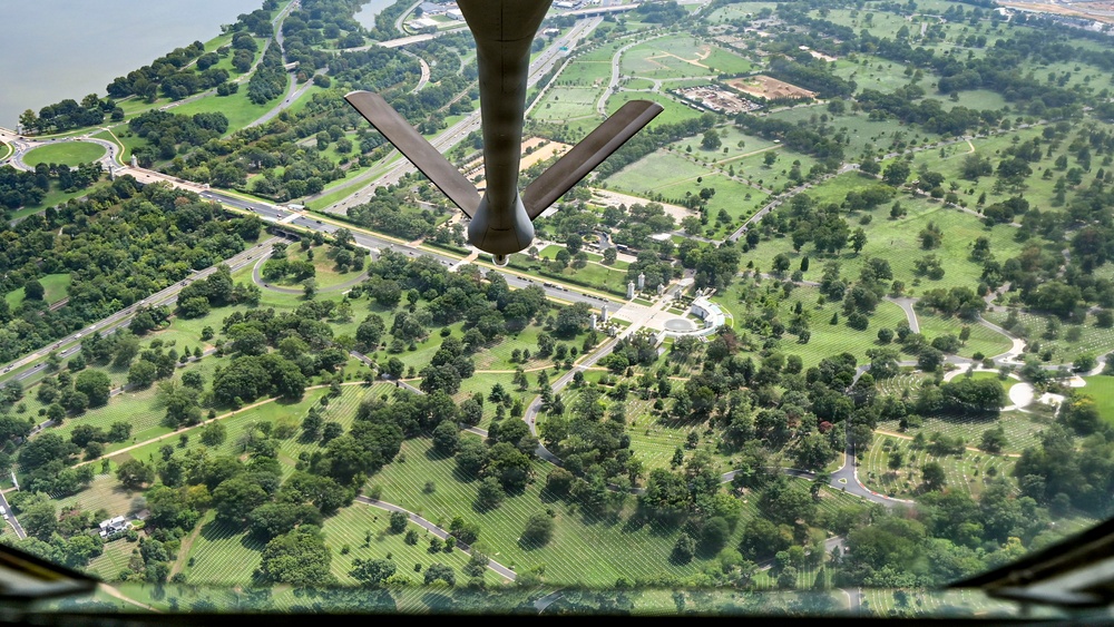 91st ARS honors World War II veteran with Arlington flyover