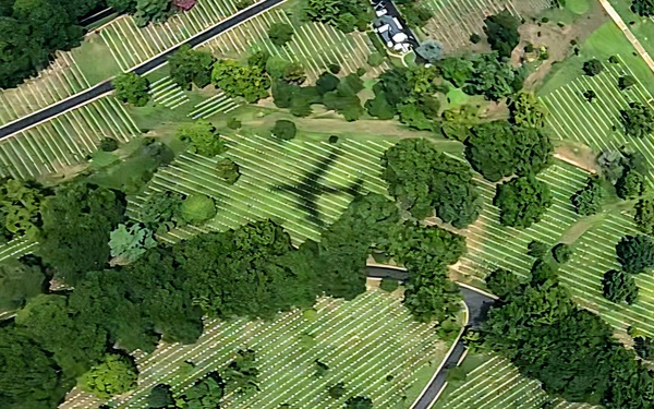 91st ARS honors World War II veteran with Arlington flyover
