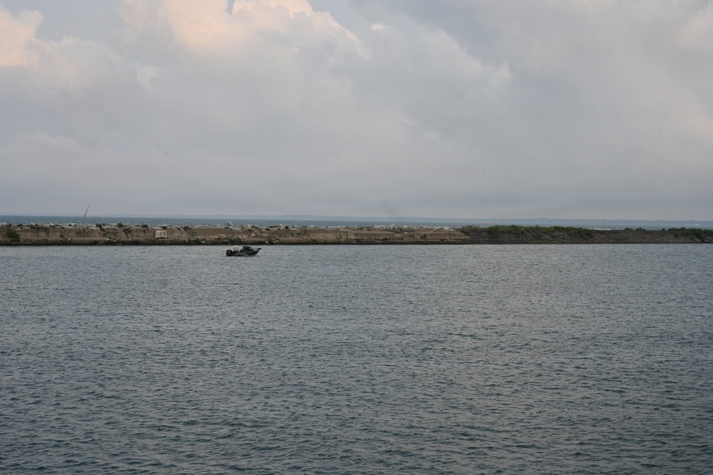 Buffalo District’s ‘Swiss Army Knife’ at Work on Lake Erie