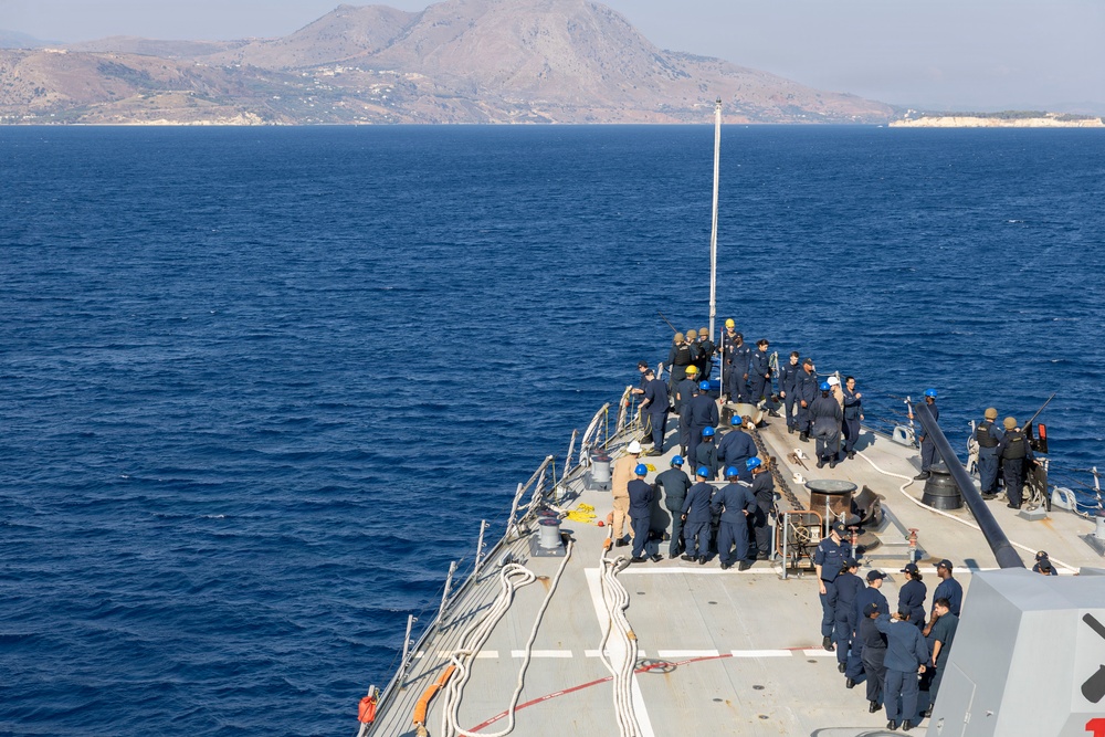 DDG 117 Pulls In &amp; Pulls Out of Souda Bay