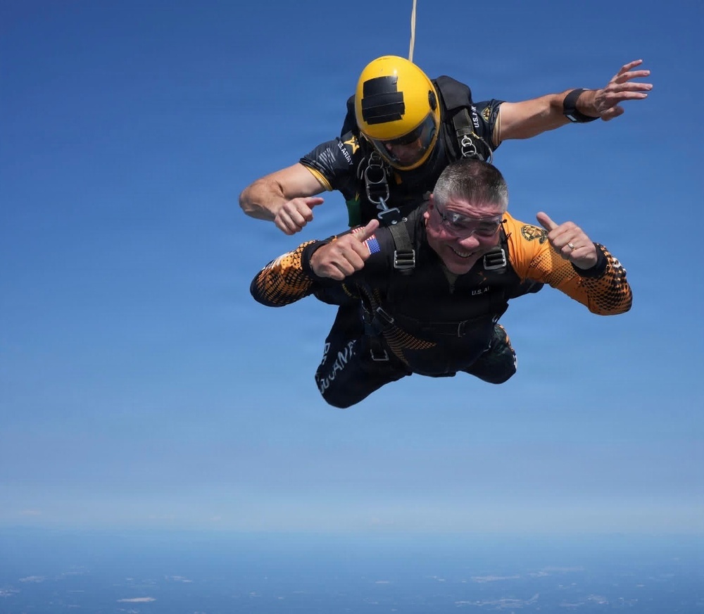 Army Reserve teams with Golden Knights, recruiters to build community partnerships
