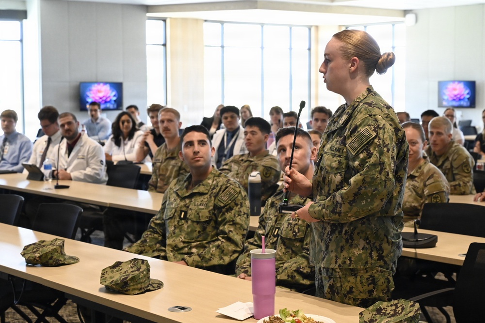 Navy Medicine demonstrates readiness during Billings Navy Week