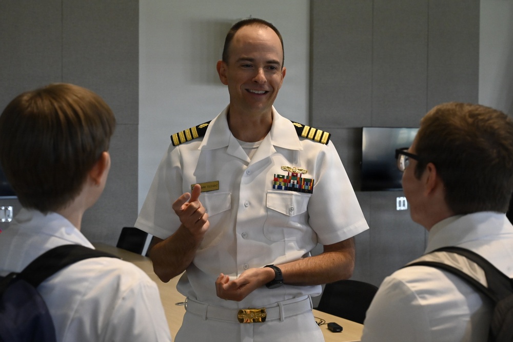 Navy Medicine demonstrates readiness during Billings Navy Week