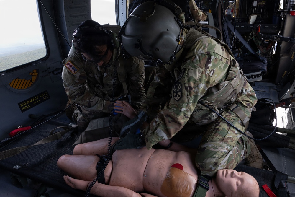 Arizona Guard Medics, Aviators validate readiness through austere Flagstaff training