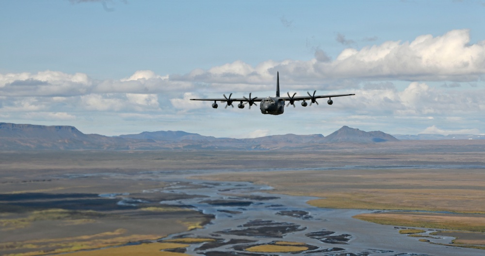352d SOW Sharpens High North Readiness at Northern Viking '26