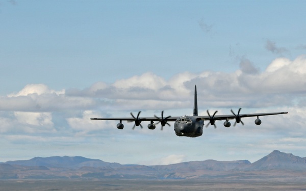 352d SOW Sharpens High North Readiness at Northern Viking '26