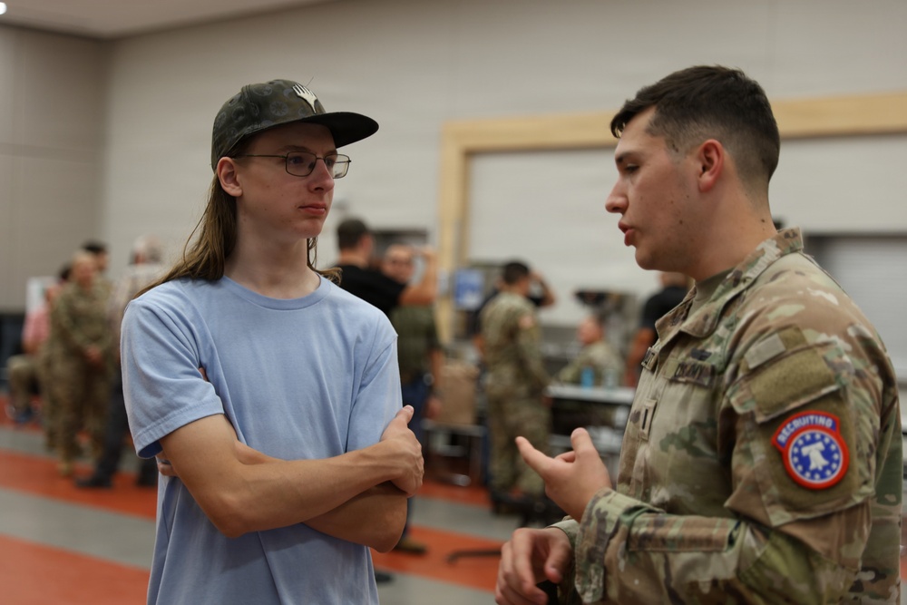 Glendale’s “Meet Your Army Reserve” event rewrote the playbook on community connection