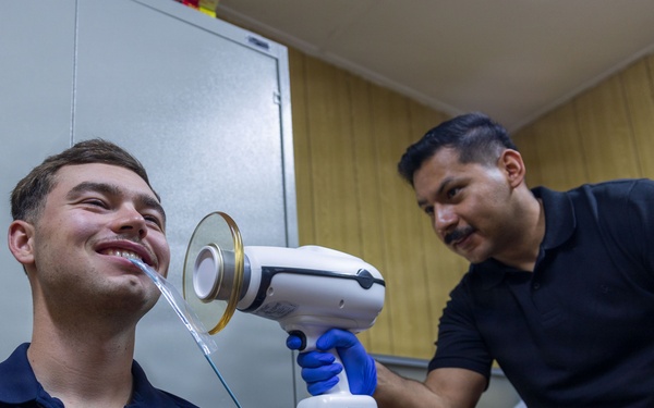 11th MEU Marines Receive Routine Dental Exams