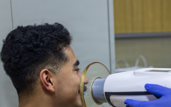 11th MEU Marines Receive Routine Dental Exams