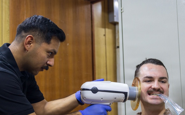 11th MEU Marines Receive Routine Dental Exams