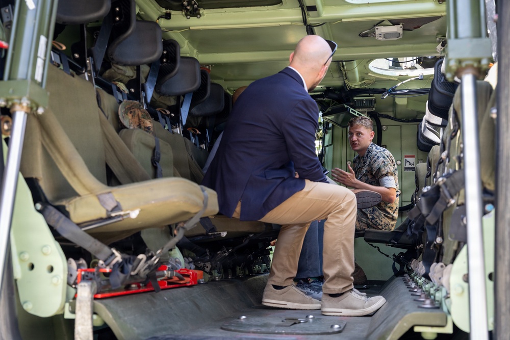 Congressional Staff Visit I MEF