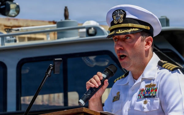 Maritime Expeditionary Security Squadon (MSRON) 5 Conduct Change of Command