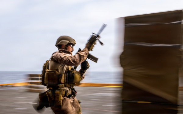 11th MEU Marines, Sailors Conduct Combat Marksmanship Training Aboard USS Boxer