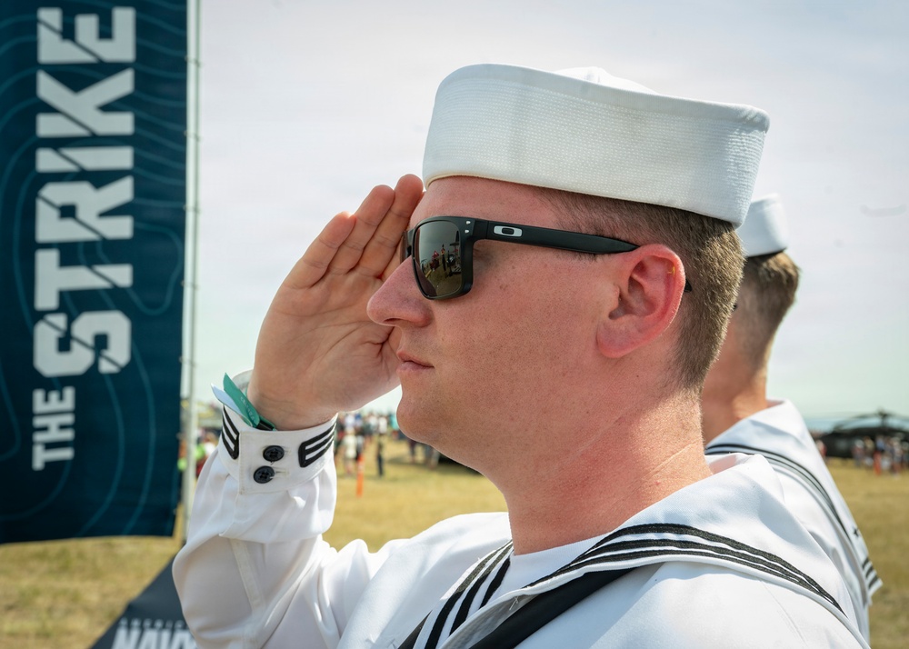 Navy Strike Group Brings Virtual Fleet Experience to Billings Navy Week