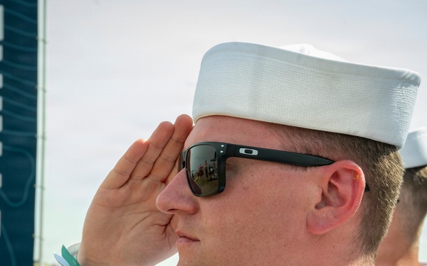 Navy Strike Group Brings Virtual Fleet Experience to Billings Navy Week